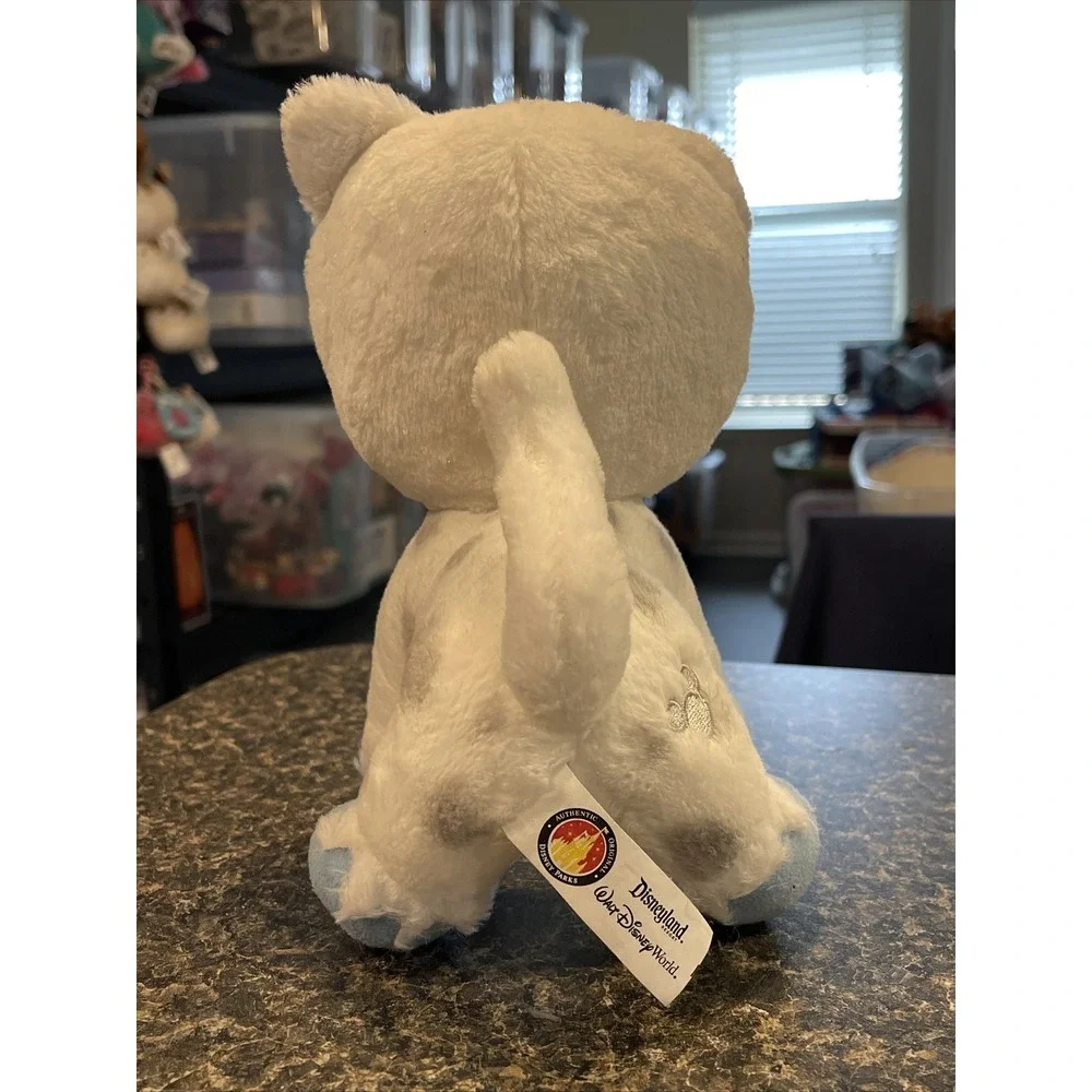 Disney Parks Expedition Everest‎ Yeti White Snow Leopard Cat Hidden Mickey Plush